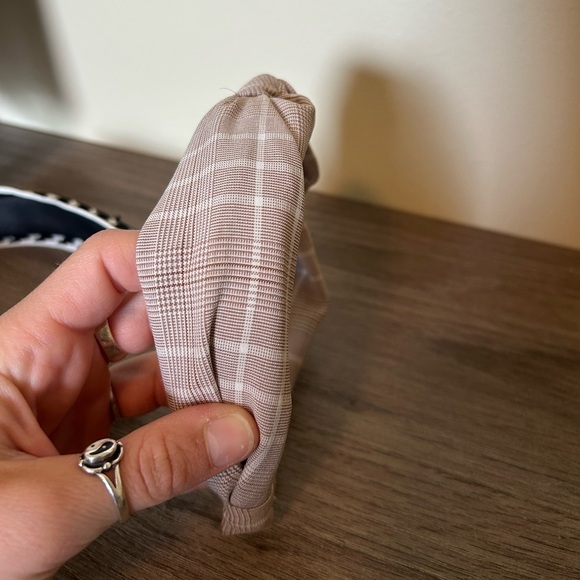 Stylish plaid Headband Set - Black and pink - Picture 3 of 3